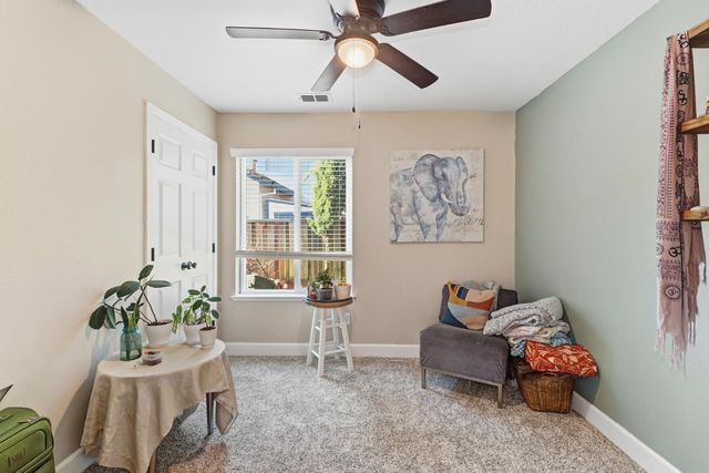 8913 Palmerson Dr, Antelope, CA 95843