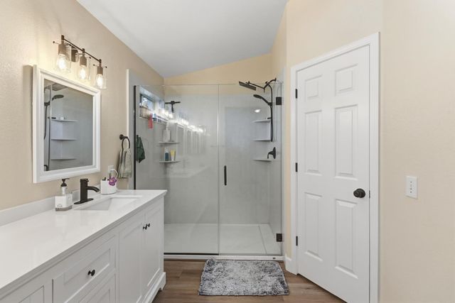 8913 Palmerson Dr, Antelope, CA 95843