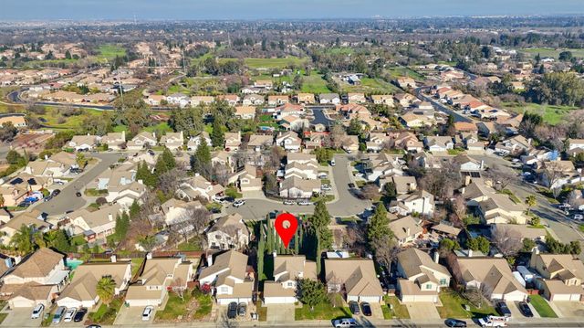 8913 Palmerson Dr, Antelope, CA 95843