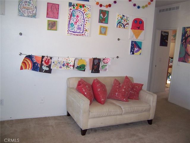 4272 5th Street W, Santa Ana, CA 92703