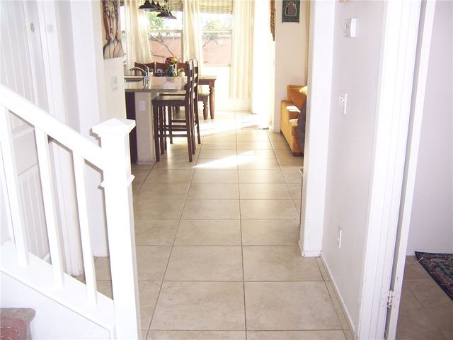 4272 5th Street W, Santa Ana, CA 92703