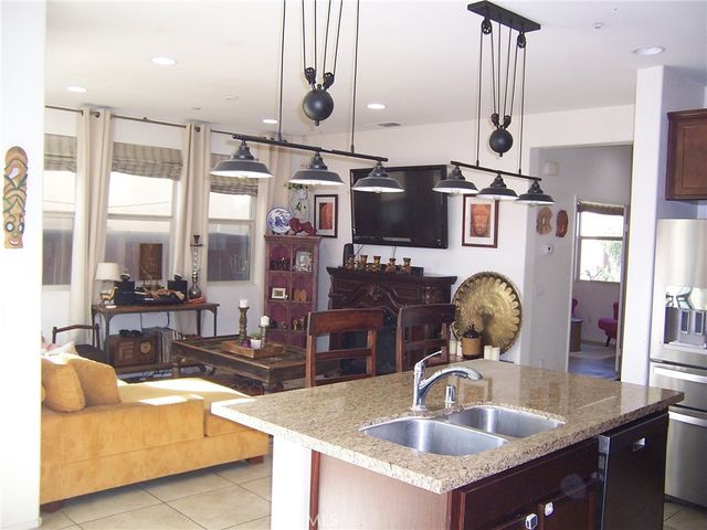 4272 5th Street W, Santa Ana, CA 92703