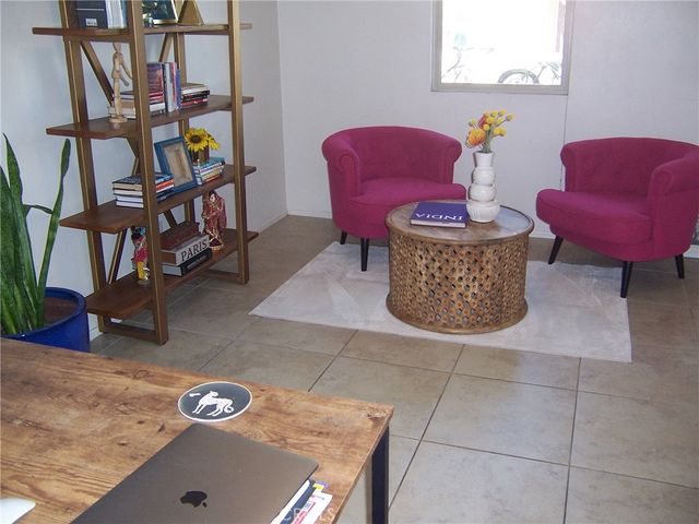 4272 5th Street W, Santa Ana, CA 92703