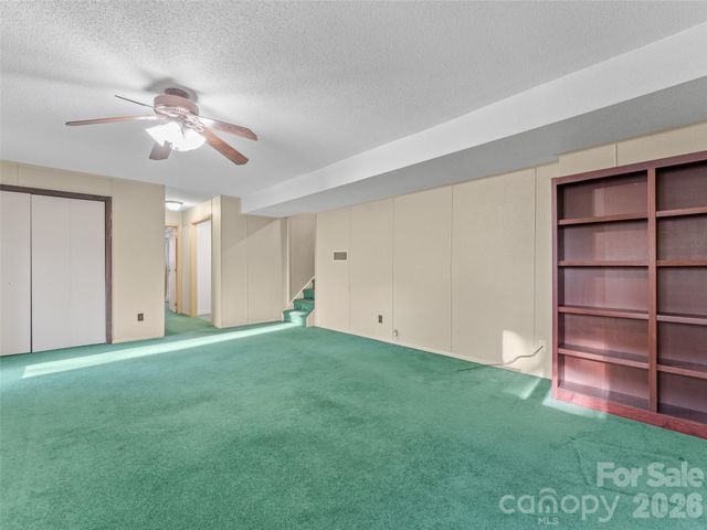 29 Reynolda Drive, Asheville, NC 28803