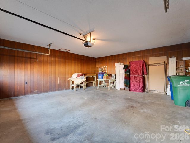29 Reynolda Drive, Asheville, NC 28803