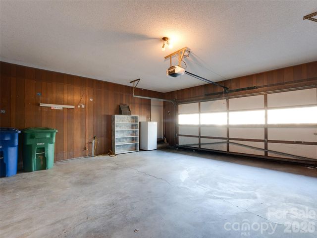 29 Reynolda Drive, Asheville, NC 28803