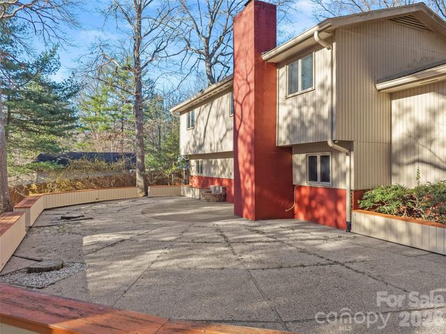 29 Reynolda Drive, Asheville, NC 28803