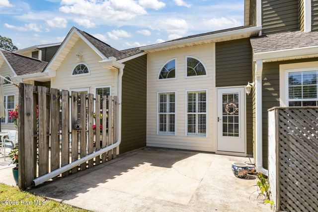 1202 Cedarwood Village, Morehead City, NC 28557