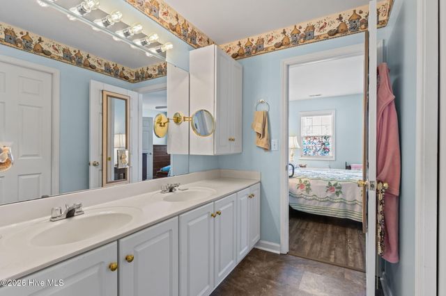 1202 Cedarwood Village, Morehead City, NC 28557