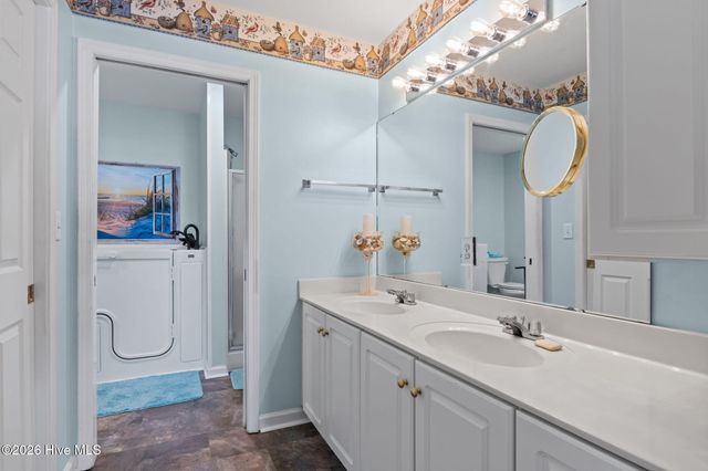 1202 Cedarwood Village, Morehead City, NC 28557