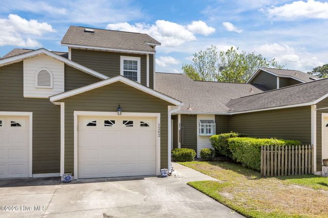 1202 Cedarwood Village, Morehead City, NC 28557