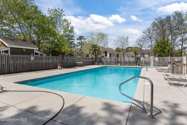 1202 Cedarwood Village, Morehead City, NC 28557