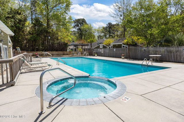 1202 Cedarwood Village, Morehead City, NC 28557