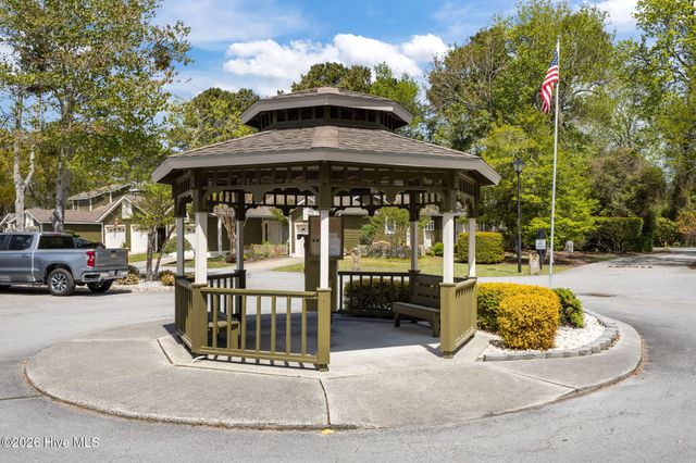 1202 Cedarwood Village, Morehead City, NC 28557