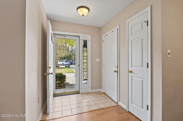 1202 Cedarwood Village, Morehead City, NC 28557