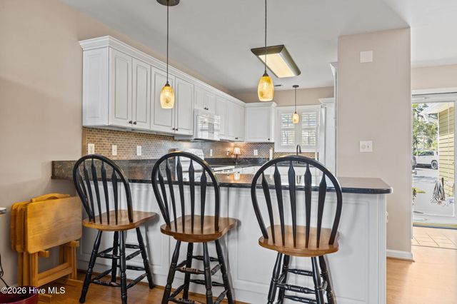 1202 Cedarwood Village, Morehead City, NC 28557