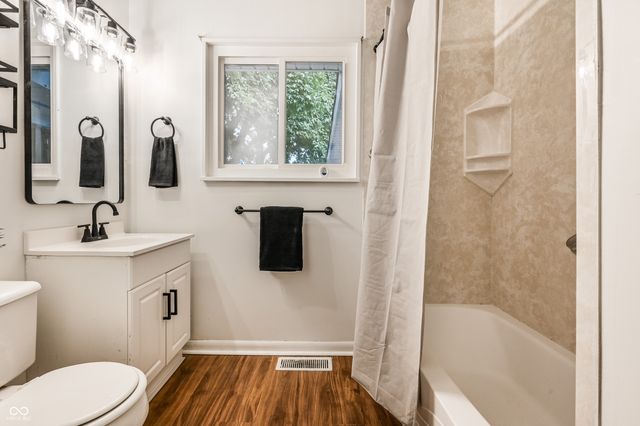 6678 W 14th Street, Indianapolis, IN 46214