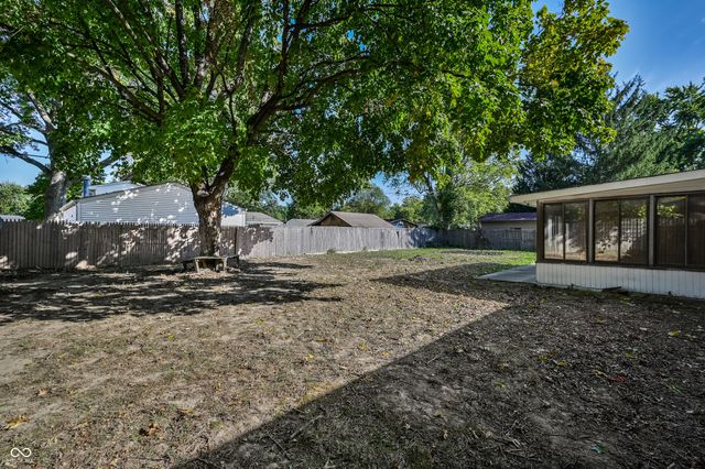 6678 W 14th Street, Indianapolis, IN 46214