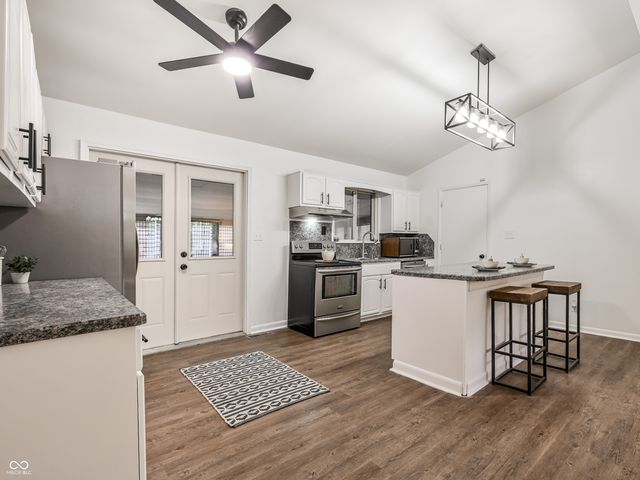 6678 W 14th Street, Indianapolis, IN 46214