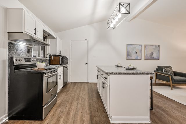 6678 W 14th Street, Indianapolis, IN 46214