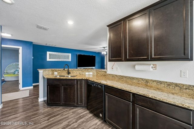 77707 LUMBER CREEK Boulevard, Yulee, FL 32097