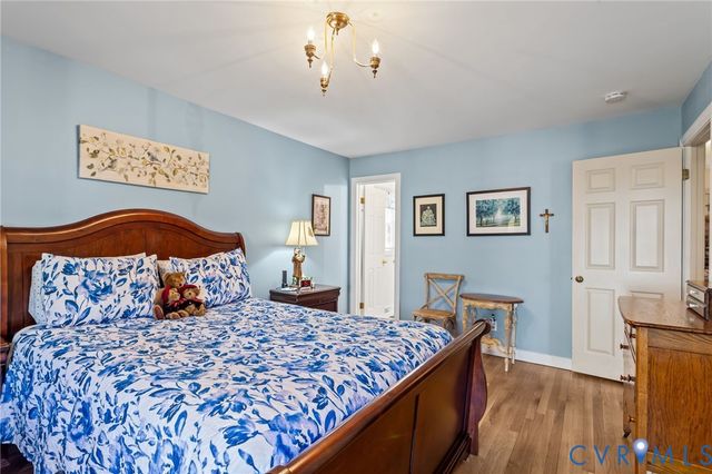 2349 Stuts Ln, North Chesterfield, VA 23236