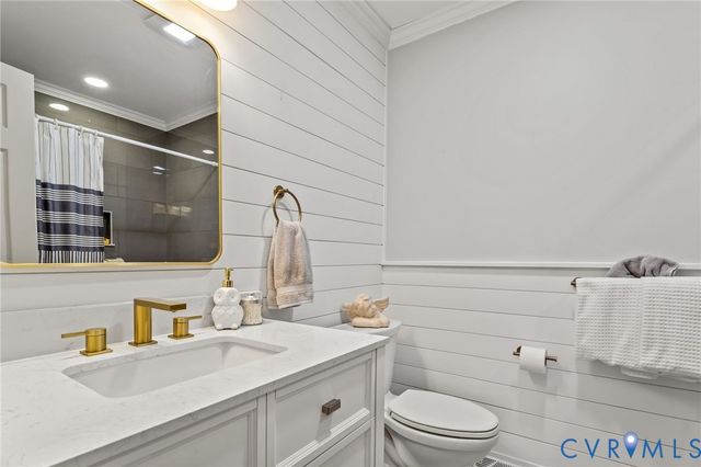 2349 Stuts Ln, North Chesterfield, VA 23236