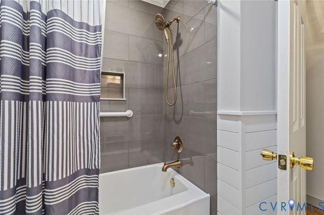 2349 Stuts Ln, North Chesterfield, VA 23236