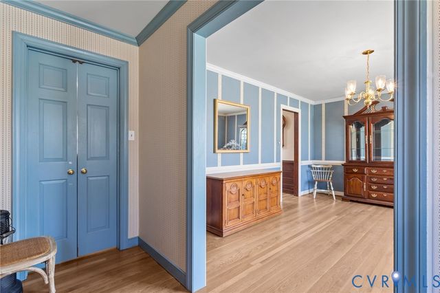 2349 Stuts Ln, North Chesterfield, VA 23236