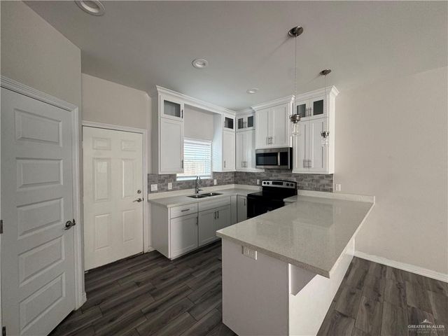 1702 Playa Street, Weslaco, TX 78596