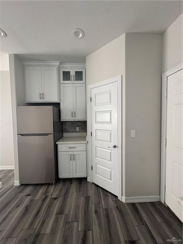 1702 Playa Street, Weslaco, TX 78596