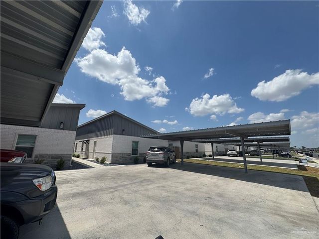 1702 Playa Street, Weslaco, TX 78596