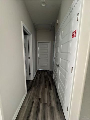 1702 Playa Street, Weslaco, TX 78596