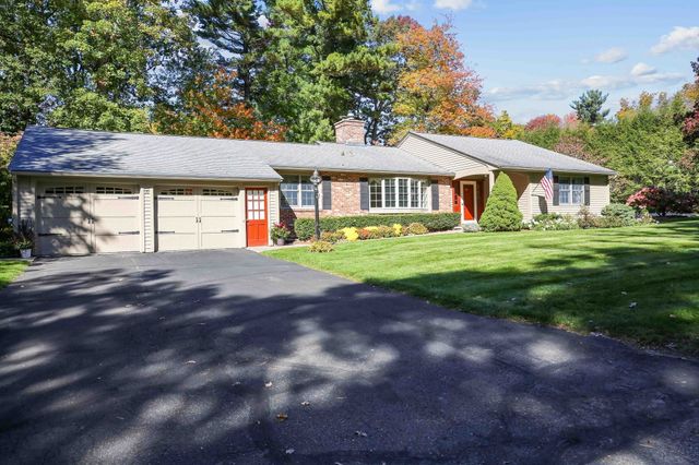70 Birchwood Dr, Holden, MA 01520