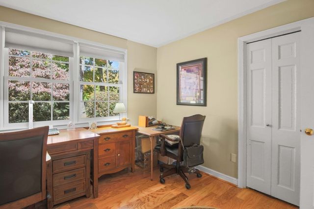 70 Birchwood Dr, Holden, MA 01520