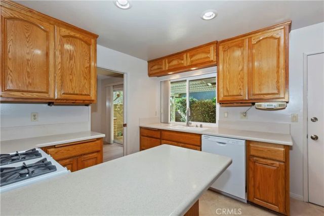 1631 Carmel East, Upland, CA 91784