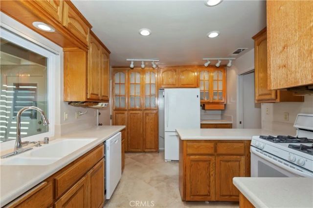 1631 Carmel East, Upland, CA 91784