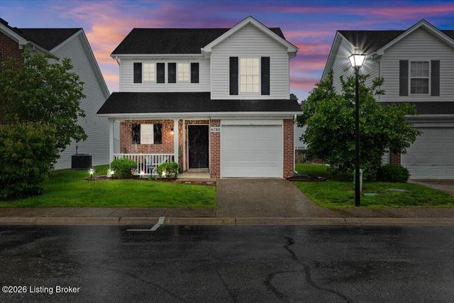 6740 Arbor Creek Dr, Louisville, KY 40228