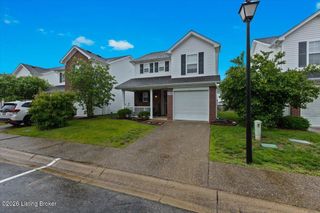 6740 Arbor Creek Dr, Louisville, KY 40228