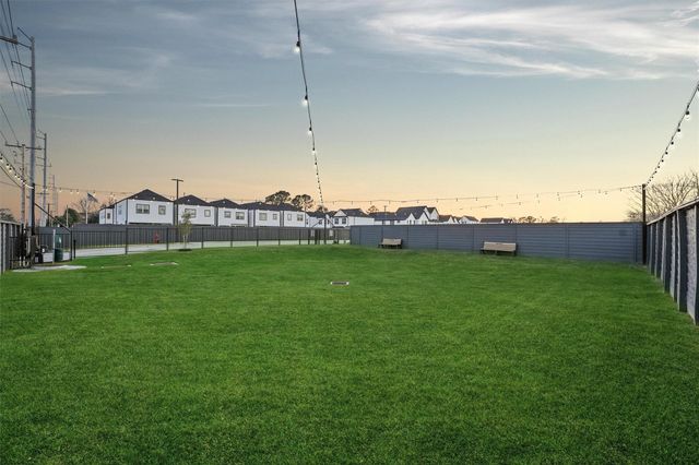 1212 Highland Row Lane, Houston, TX 77091