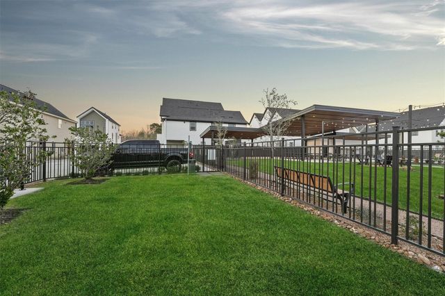 1212 Highland Row Lane, Houston, TX 77091