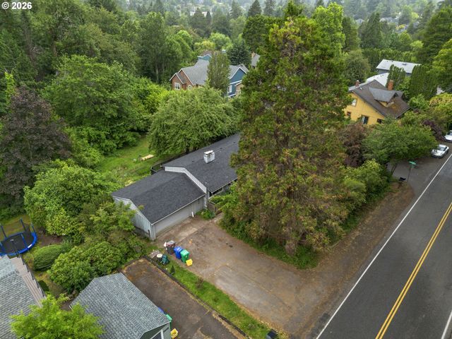 4010 Sw HAMILTON St, Portland, OR 97221