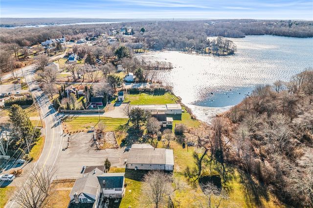 1023 Old Stafford Road, Tiverton, RI 02878