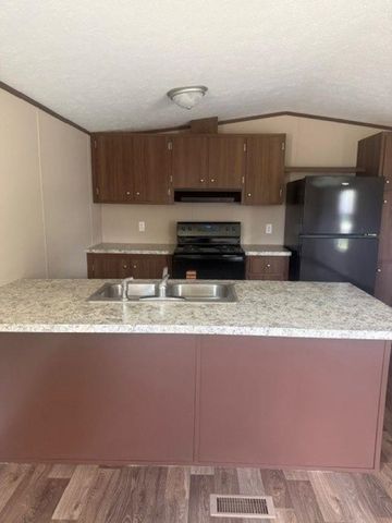 147 Coteau Juanita Street, Houma, LA 70364
