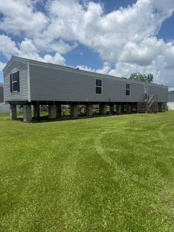 147 Coteau Juanita Street, Houma, LA 70364