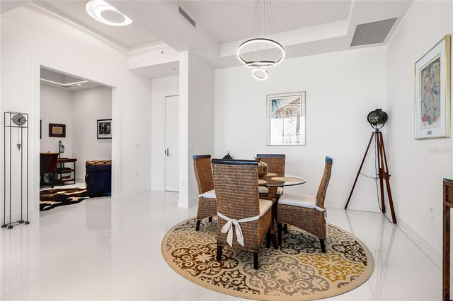 111 S PINEAPPLE AVENUE 1208, Sarasota, FL 34236