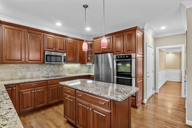 3120 Grantham Way, Lexington, KY 40509
