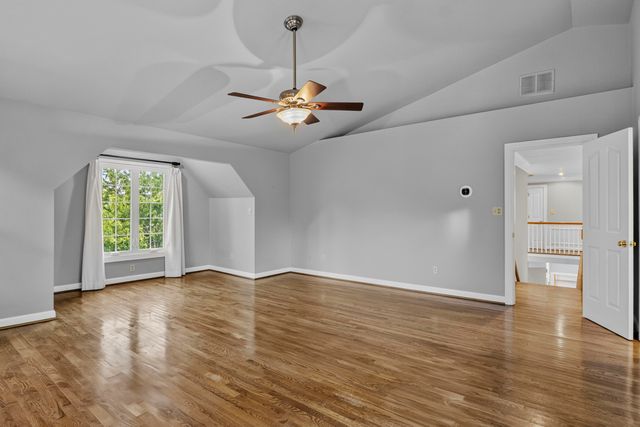 3120 Grantham Way, Lexington, KY 40509