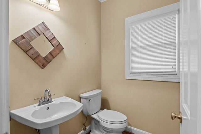 3120 Grantham Way, Lexington, KY 40509