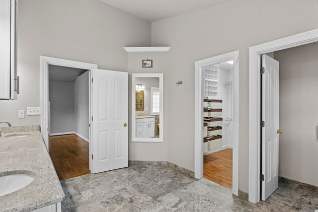 3120 Grantham Way, Lexington, KY 40509